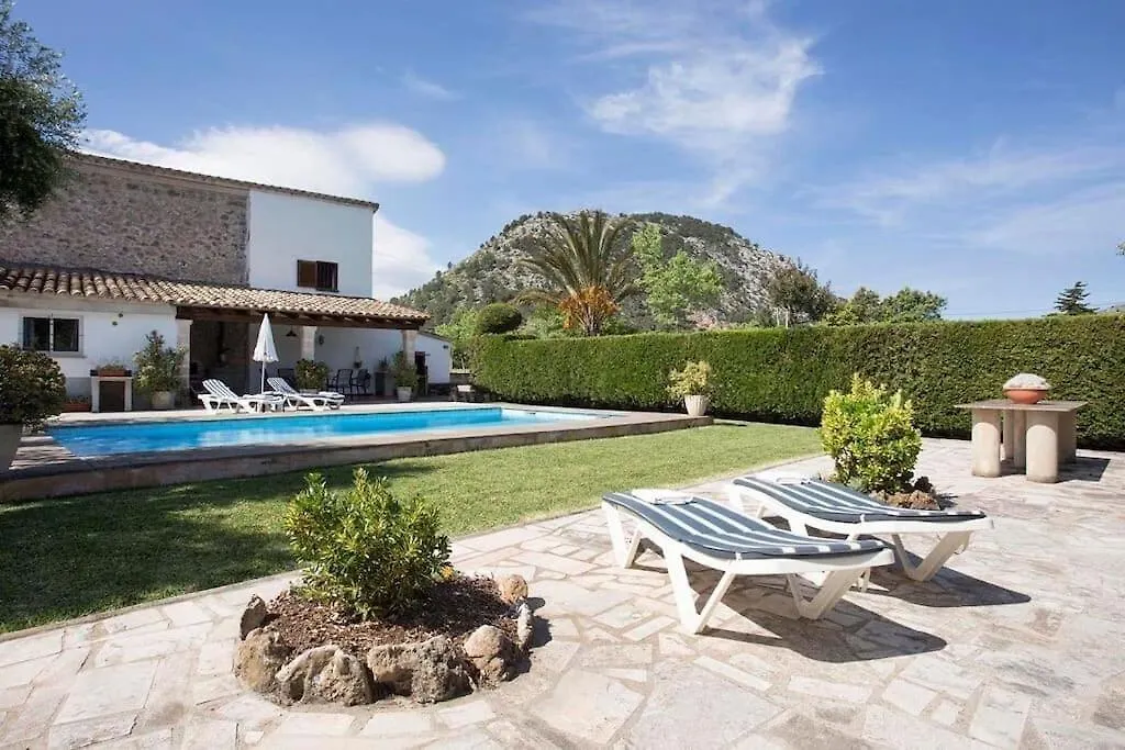 Traditional Majorcan Villa By Renthousing Pollenca