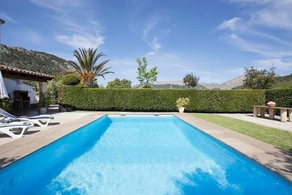 Traditional Majorcan Villa By Renthousing Pollenca
