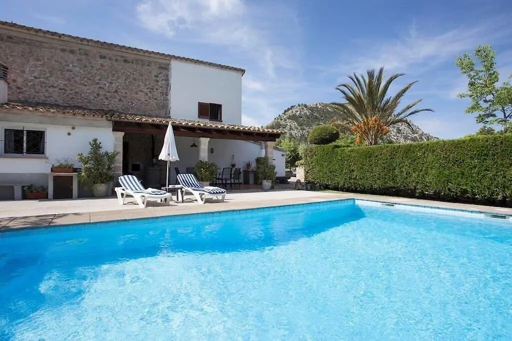 Traditional Majorcan Villa By Renthousing Pollenca Holiday home