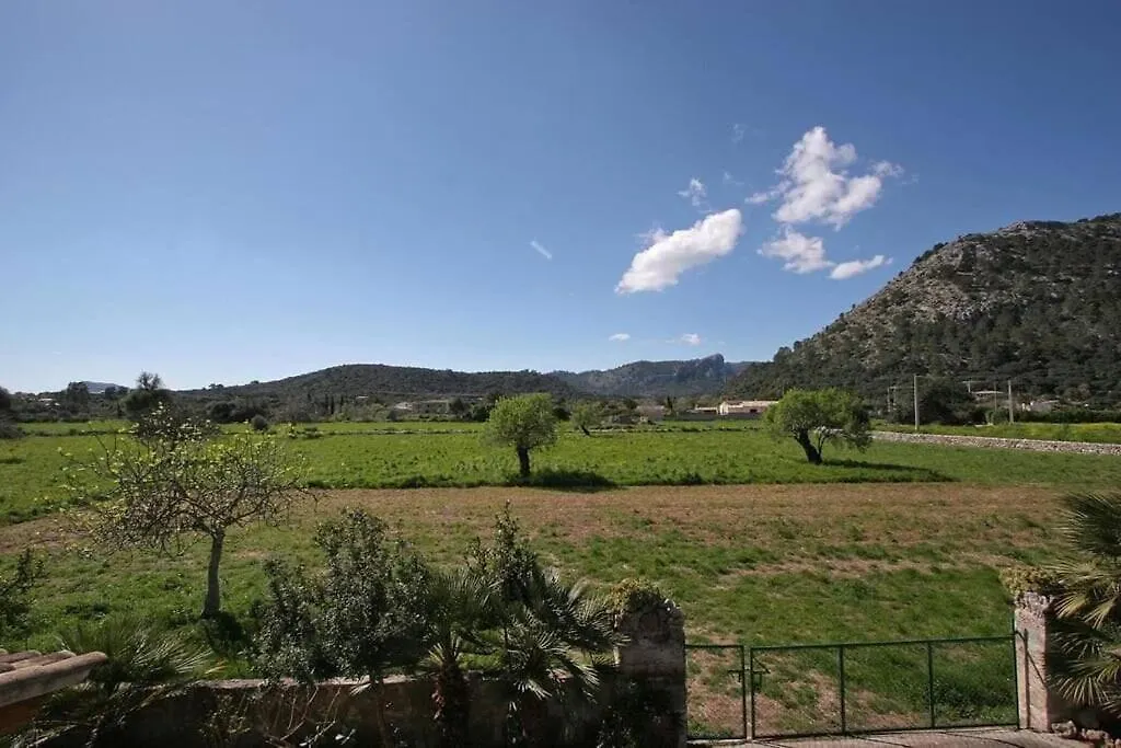 Traditional Majorcan Villa By Renthousing contacts