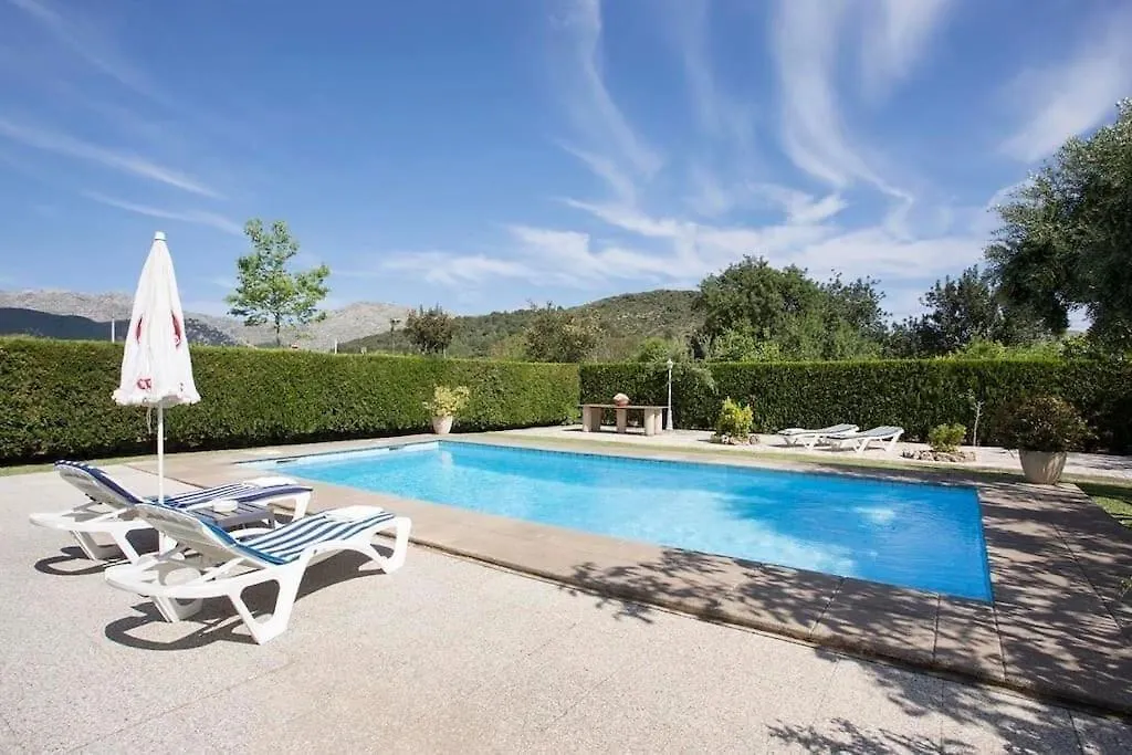 Traditional Majorcan Villa By Renthousing Pollenca